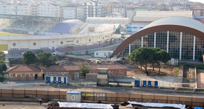 Gebze’de yeni futbol sahasının inşasına başlandı
