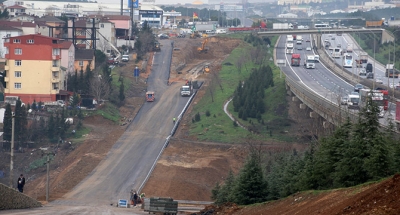 Gebze’deki önemli projede güney yan yollar asfaltlandı