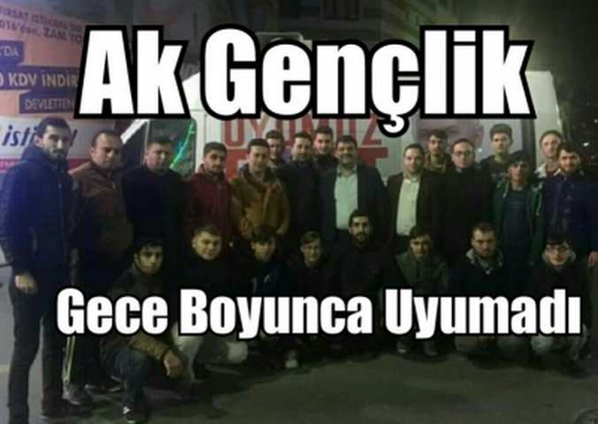 Gece Boyunca Çalıştılar 