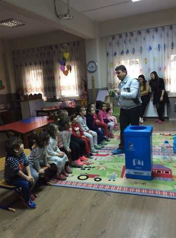 Gelecek Sizlerle Daha Güzel Olacak