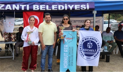 Genç okçulardan 3 madalya!