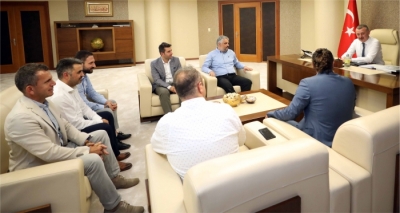 “Güçlü bir neslin oluşması için çalışıyoruz”