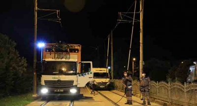 Güvenli yolculuk için Akçaray’a gece gündüz bakım
