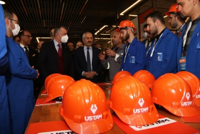 ilk mezunlar iş başı yaptı