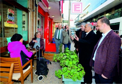  “İnsana dokunan projeler hayata geçirdik”