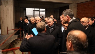 İstasyon Camii’nde inceleme yaptı