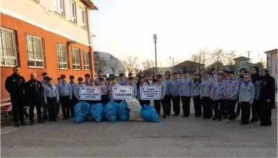 İzciler topluma hizmette yarıştı