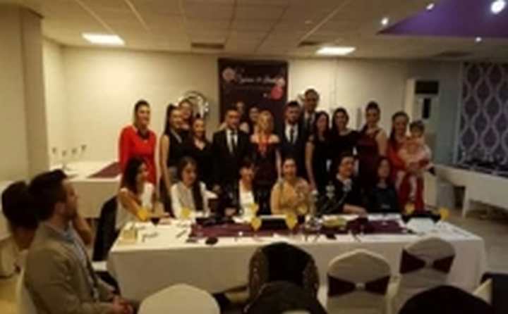 İZMİT BELEDİYESPOR’UN BAŞARILI OYUNCUSU NİŞANLANDI