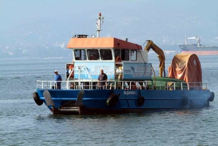 İzmit Körfezi’nde 7/24 çevre denetimi sürüyor