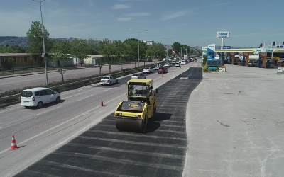 İzmit Ömer Türkçakal Bulvarı'na neşter