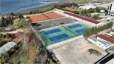İzmit Tenis Merkezinde sona doğru