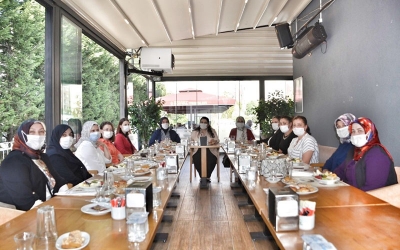 Kadın Muhtar ve Muhtar Eşleriyle Bir Araya Geldi