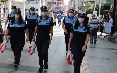 Kadın zabıtaları görev başında