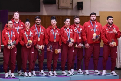 Kağıtspor, Riyad'dan madalya taşıyor