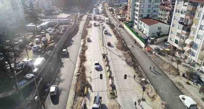 Karamürsel’de yan yollar asfaltlanıyor
