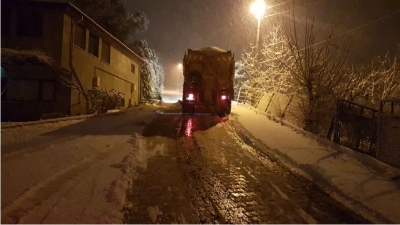 KARTEPE BELEDİYESİ KAR MESAİSİNDE