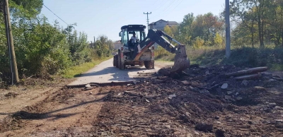 Kartepe Gazi ve Altunhisar caddelerinde üstyapı çalışmalarına başlandı