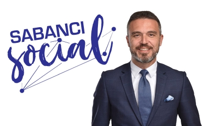 KENDİ ‘SOSYAL MEDYASINI’ KURDU