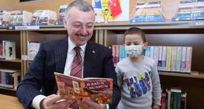 ‘’Kitap okumanız gurur verici, sizler bu konuda öndersiniz’’