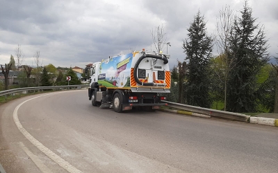 Kocaeli’de yollar düzenli olarak temizleniyor