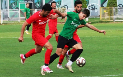 Kocaelispor zorlanmadan kazandı