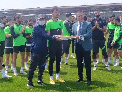 Kocaelispor’un adını her yerde yazacak