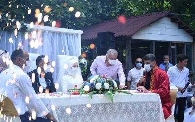 KOCAMAN MASKELİ CEMİYETLERDE