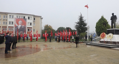 Körfez’de Atatürk saygı ve özlemle anıldı