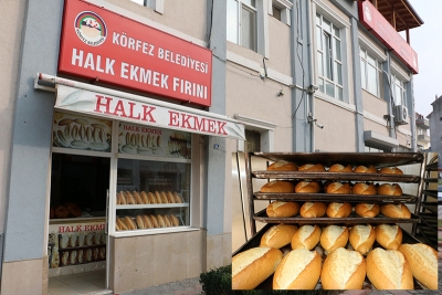 Körfez’de ekmekler paylaşılıyor