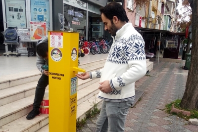 Koronavirüsle mücadele aralıksız sürüyor