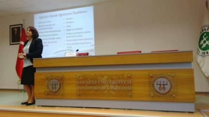 KOÜ’de Öğretmenliğe İlk Adımlar Konuşuldu
