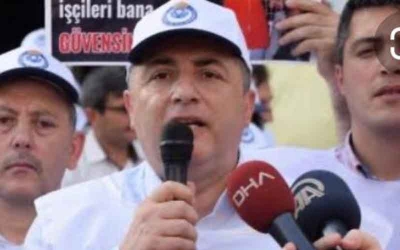 MACRON’UN  KINIYOR VE LANETLİYORUZ