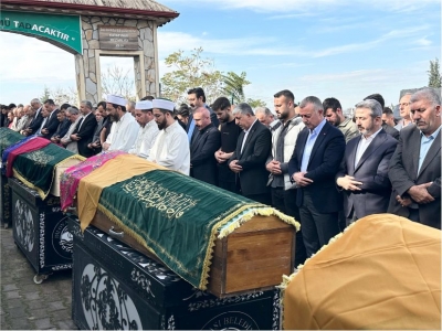 MHP DİLOVASI YANGINDA HAYATINI KAYBEDENLERİ SON YOLCULUĞUNA UĞURLADI