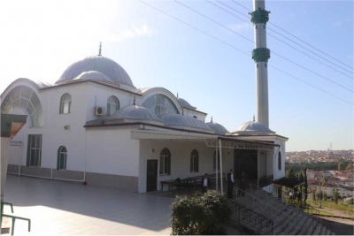 Nene Hatun Cami’nin dış cephesi yenilendi