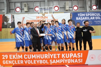 Ödüller Başkan Büyükgöz’den