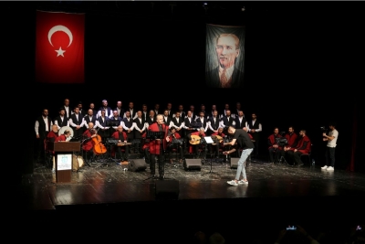 “ONU FETHEDEN KOMUTAN NE GÜZEL KOMUTANDIR”