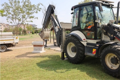 Park ve Bahçeler ekiplerinden çevre düzenleme çalışmaları