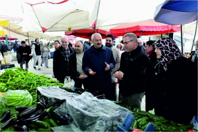 Pazarcı Esnaflarına Hayırlı İşler