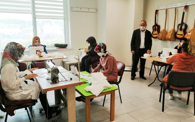 Polisan 20 Bin maske  10 bin hijyen kiti dağıttı