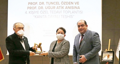 Prof. Dr. Tuncel Özden ve Prof. Dr. Uğur Atik anıldı