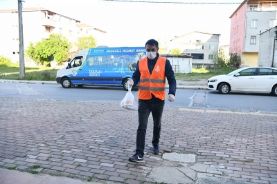 Ramazan’da ihtiyaç sahiplerine sıcak yemek servisi