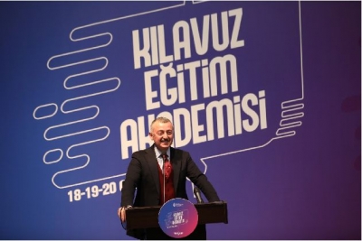 “Rehberiniz Hz. Muhammed olsun”