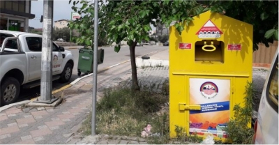 Sarı kutularda 38 ton tekstil atığı