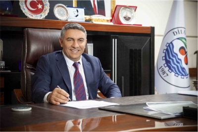 Şayir:“Allah milletimize bir daha İstiklal Marşı yazdırmasın”