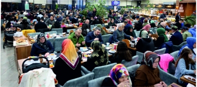 Şehit aileleri ve gazilere iftar yemeği