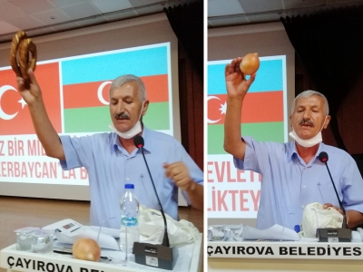 SOĞAN'LA SİMİT'LE MECLİS YAPTIK