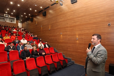 Stajyerlere oryantasyon eğitimi verildi