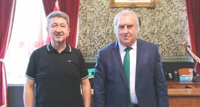 Şükür, Galatasaray Lisesini ziyaret etti