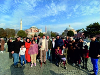 TAKSİM;DEKİ TERÖR SALDIRISINI SALDIRI YERİNDE KINADI