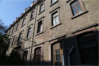  TARİH AYAĞA KALKTI